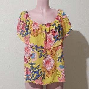 Lily White off the shoulder top SZ XL